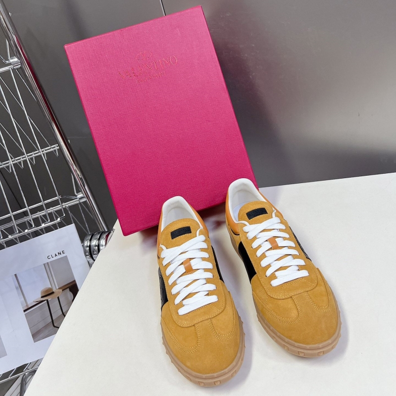 Valentino Sneakers